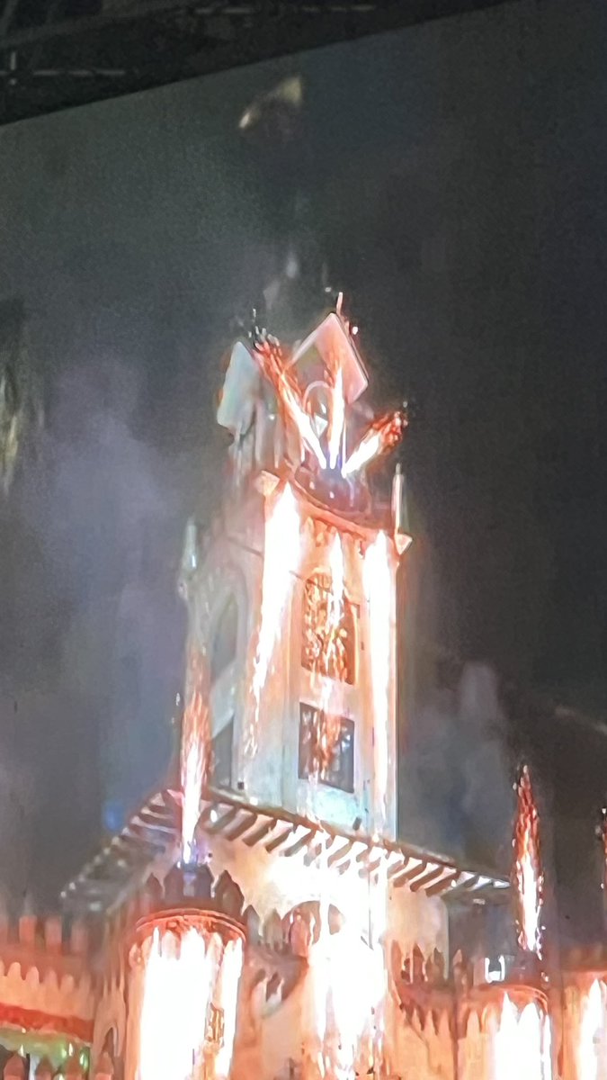 Hoy celebramos la independencia de Loja: una historia de identidad, valentía y profundo amor por esta tierra.
Que este aniversario nos inspire a seguir construyendo una Loja solidaria, culta y siempre de pie.