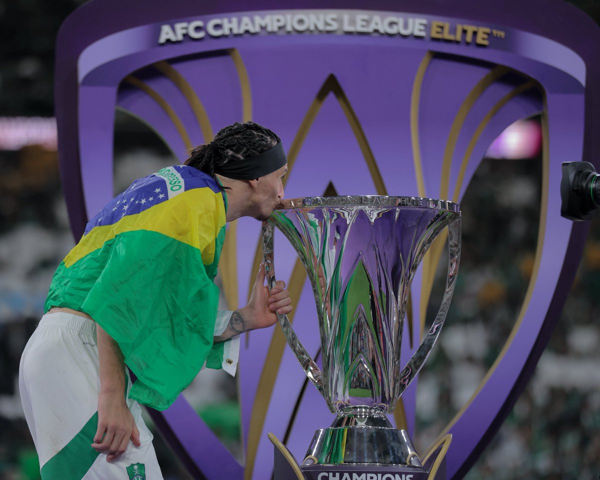 احلامهم واقع يعيشه الاهلاوي من قبلهم بمواسم💚🤟🏻