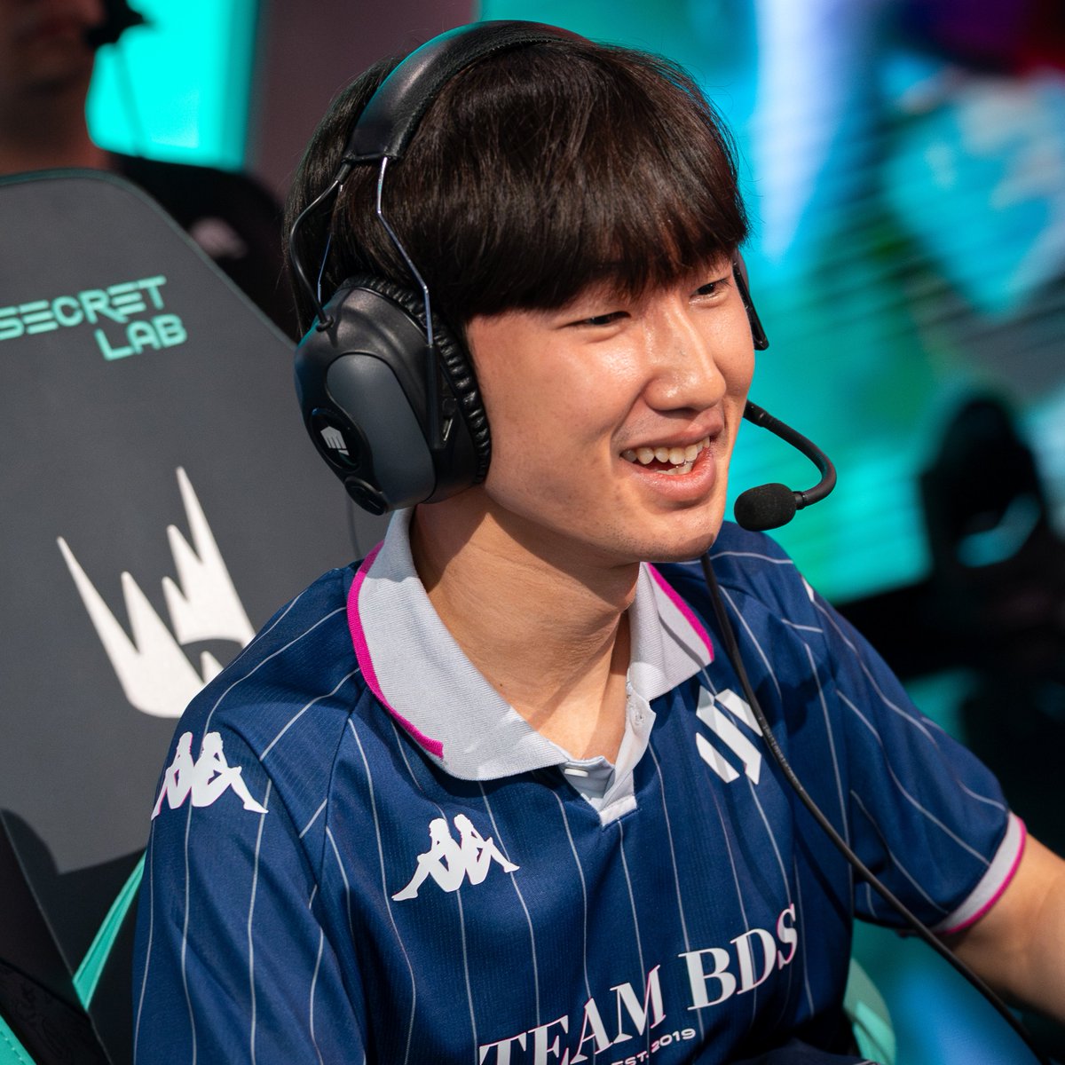 [SOURCES] Team Heretics 🇪🇸 have completed their 2026 #LEC roster with changes in the top, mid and bot lane:

🇩🇰 Carlsen ➡️ Tracyn 🇵🇱
🇫🇷 Sheo
🇫🇷 Kamiloo ➡️ Serin 🇹🇷
🇪🇸 Flakked ➡️ Ice 🇰🇷
🇫🇷 Stend