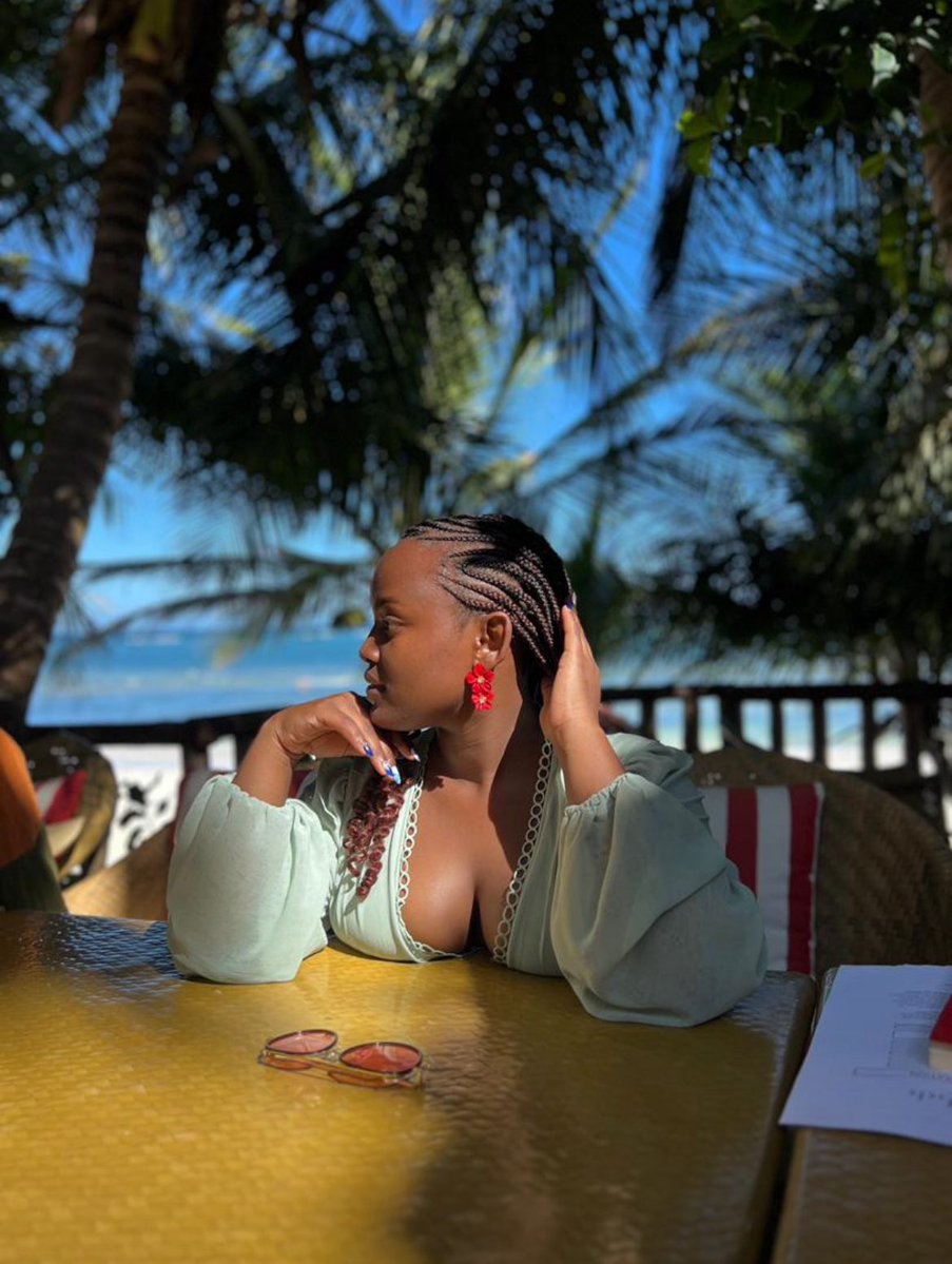 Him: What do you bring to the table?

Her: