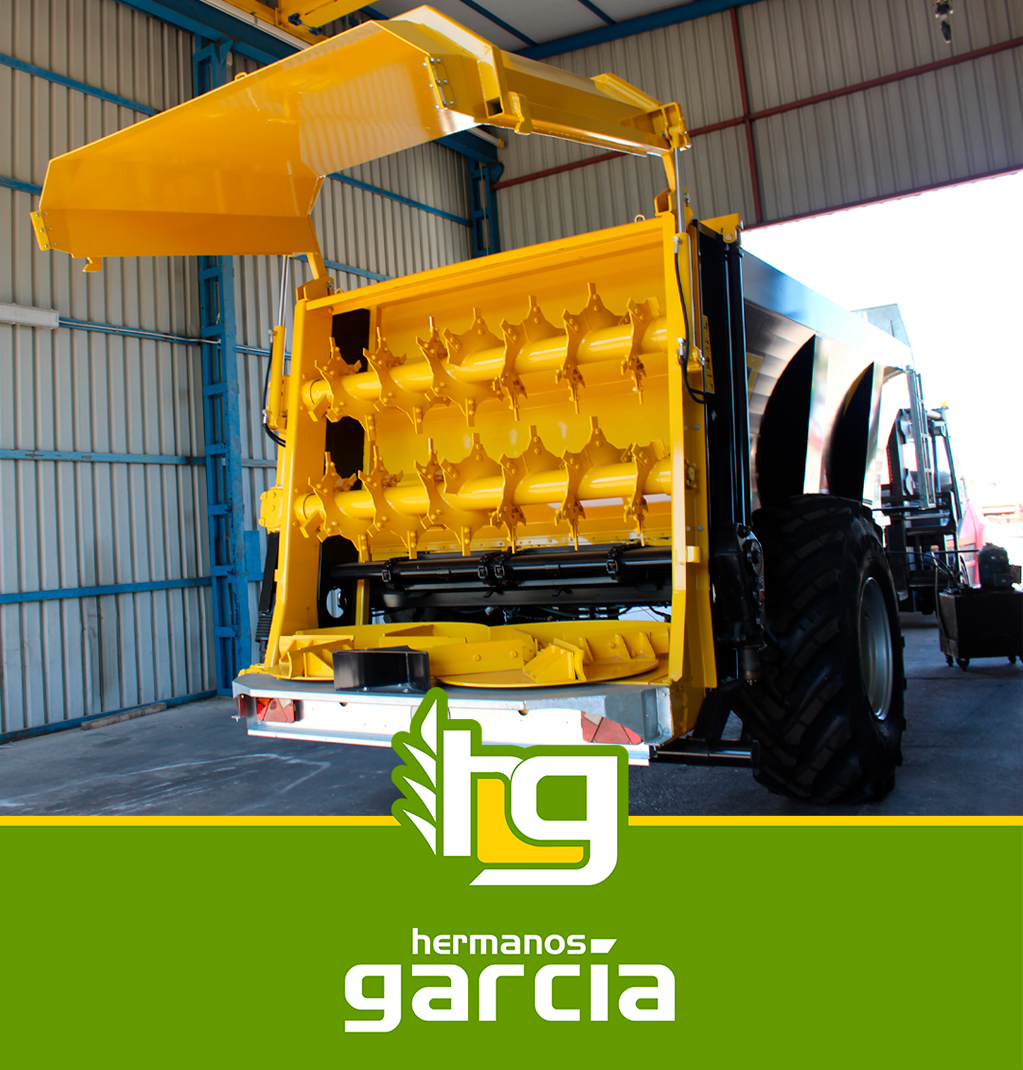 ¿Qué os parece este #esparcidor de la serie Black?🤔
👉Los esparcidores de esta serie son menos habituales, pero este es un buen y completo ejemplo.
Contactad con nosotros para más info:
☎️+34 983 880 011 📱+34 679 656 492
📧r@remolqueshnosgarcia.com
🌐remolqueshnosgarcia.com