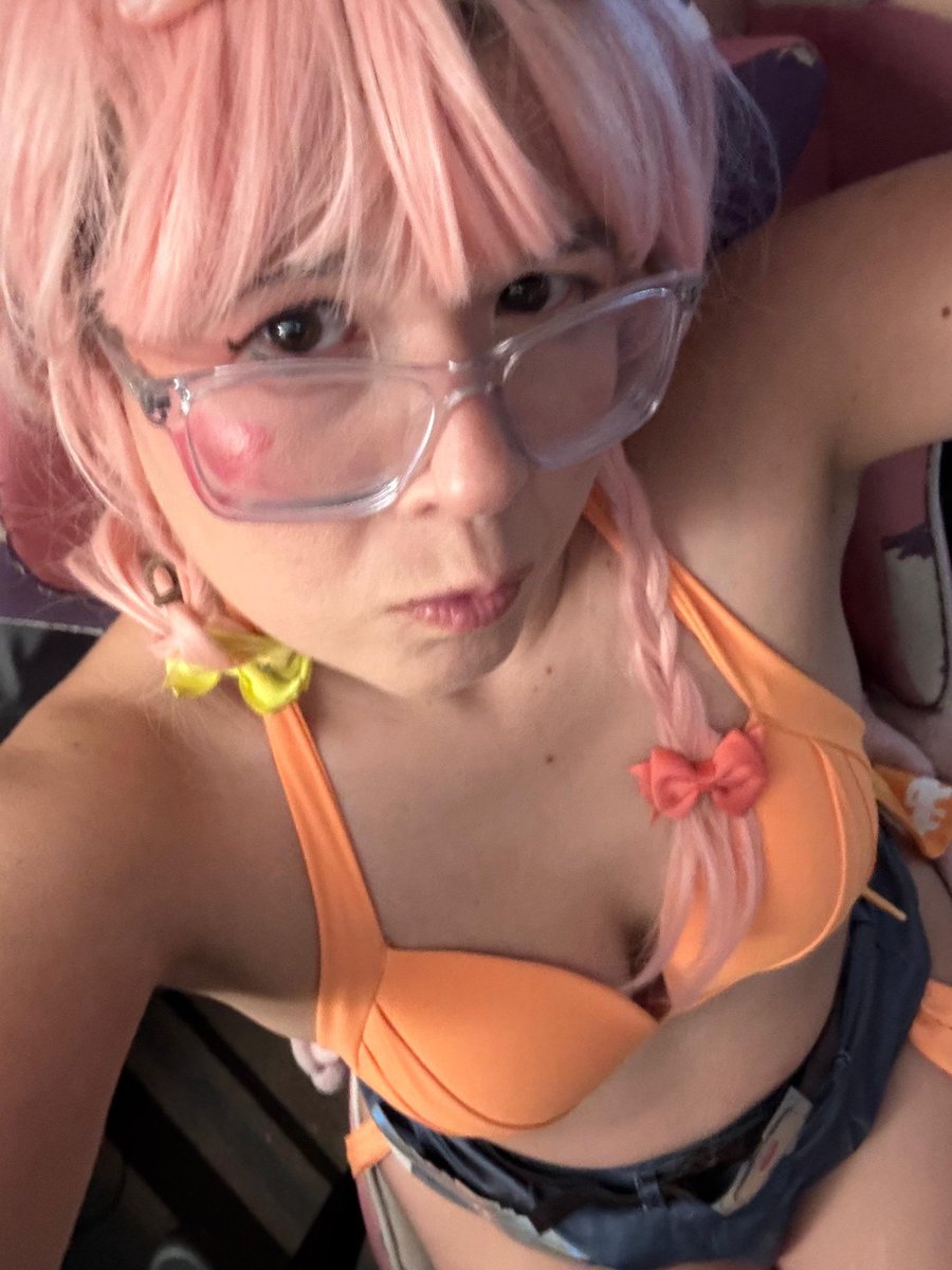 zoey5073's tweet photo. MERCY ONE #mercy #mercykpop #kpop #mercycosplay #overwatch #overwatch2 #overwatchcosplay #cute #latina https://t.co/ChzgEjUh2F