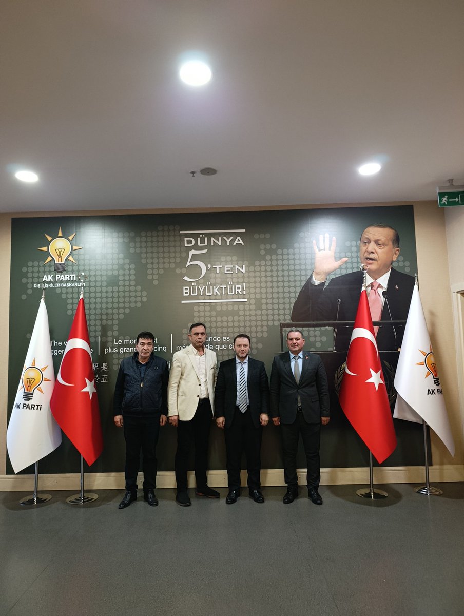 Bugün <a href="/TmsyGaziler/">T.M.S.Y GAZİ SAYILMAYANLAR</a>  Başkanımız Sayın <a href="/ErtugrlGaziTmsy/">ERTUĞRUL GAZİ DEMİR</a> ve 
<a href="/TmsyGaziler/">T.M.S.Y GAZİ SAYILMAYANLAR</a> Başkan yardımcılarımız
Sn <a href="/aydem057/">Aytekin Demirel</a>
Sn <a href="/mustafaulu60332/">T.M.S.Y. mustafa uludogan</a>
birlikte <a href="/Akparti/">AK Parti</a> Genel Merkez Dış İlişkiler  Başkan Yardımcısı
Sn <a href="/leventalyyildiz/">Levent Ali YILDIZ</a> 
Ziyaret edilmiştir. 
Bu Ziyarette Sn <a href="/leventalyyildiz/">Levent Ali YILDIZ</a> ile