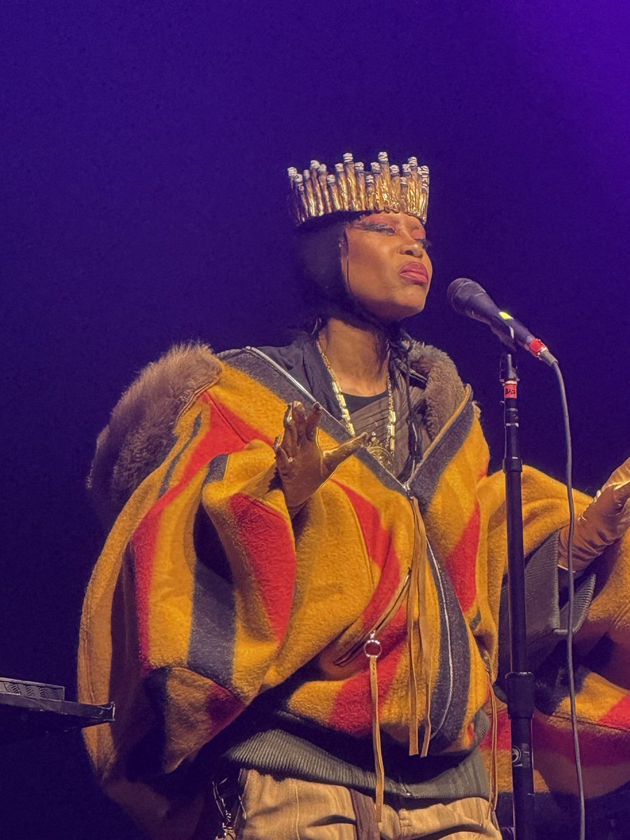 Mostly Chuck, but sometimes Charles tweet media