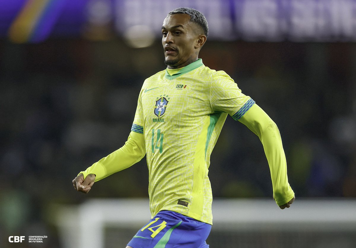 Wesley ser lateral-direito titular da seleção brasileira é uma ofensa a jogadores como Cafu e Jorginho.