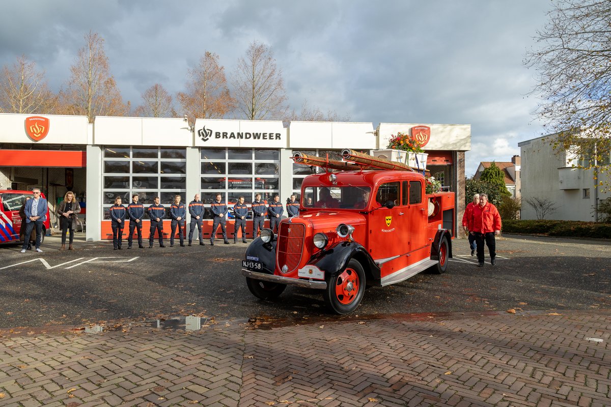 Vandaag was de uitvaart van onze voorzitter. spuit41.nl/2025/11/18/uit…