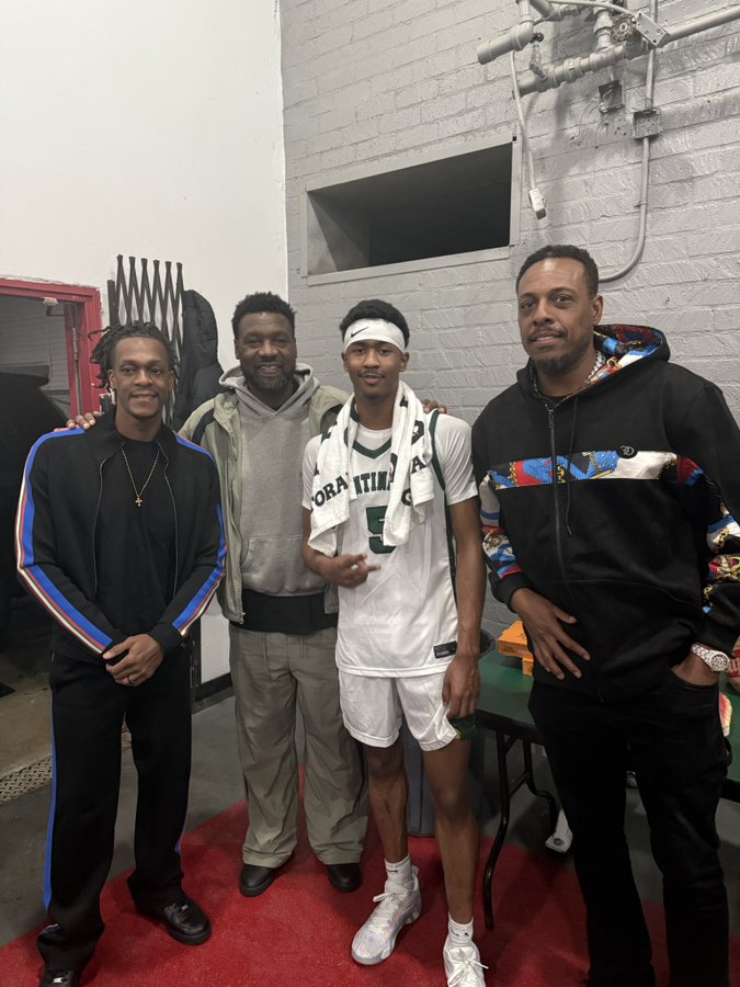 TheCircuit's tweet image. 2026 Inglewood (CA) G Jason Crowe Jr: 43 PTS, 11 STL, 10 AST in a win over Lynwood @crowezone5 @Inglewood_Hoops @Soldiers_Salute @athleteaiapp