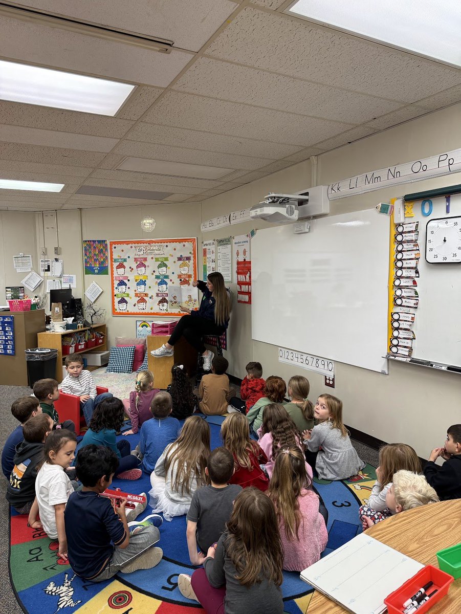 ✈️ A familiar face stopped by Chapman Elementary!

Nikolina Guzina from Polaris Career Center visited Mrs. King’s class to share what she’s learning in her aeronautics program. She is also a proud Chapman alum, which made it even more special.

Thank you, Nikolina!

#ModelMustang