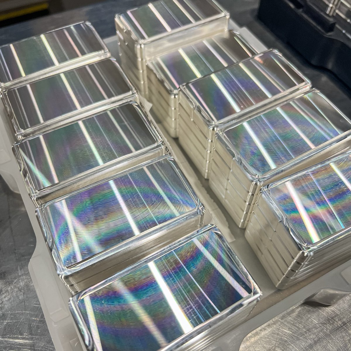 scottsdalemint's tweet image. Fresh stacks of .999 fine silver shimmering under the shop lights—nothing beats this view.

#Silver #Bullion #Collectors #Investment #PreciousMetals #ScottsdaleMint #999fine