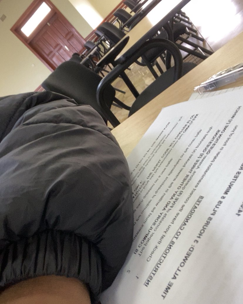 studyntee's tweet image. Long class hours cutting into my study time :( #studytwt