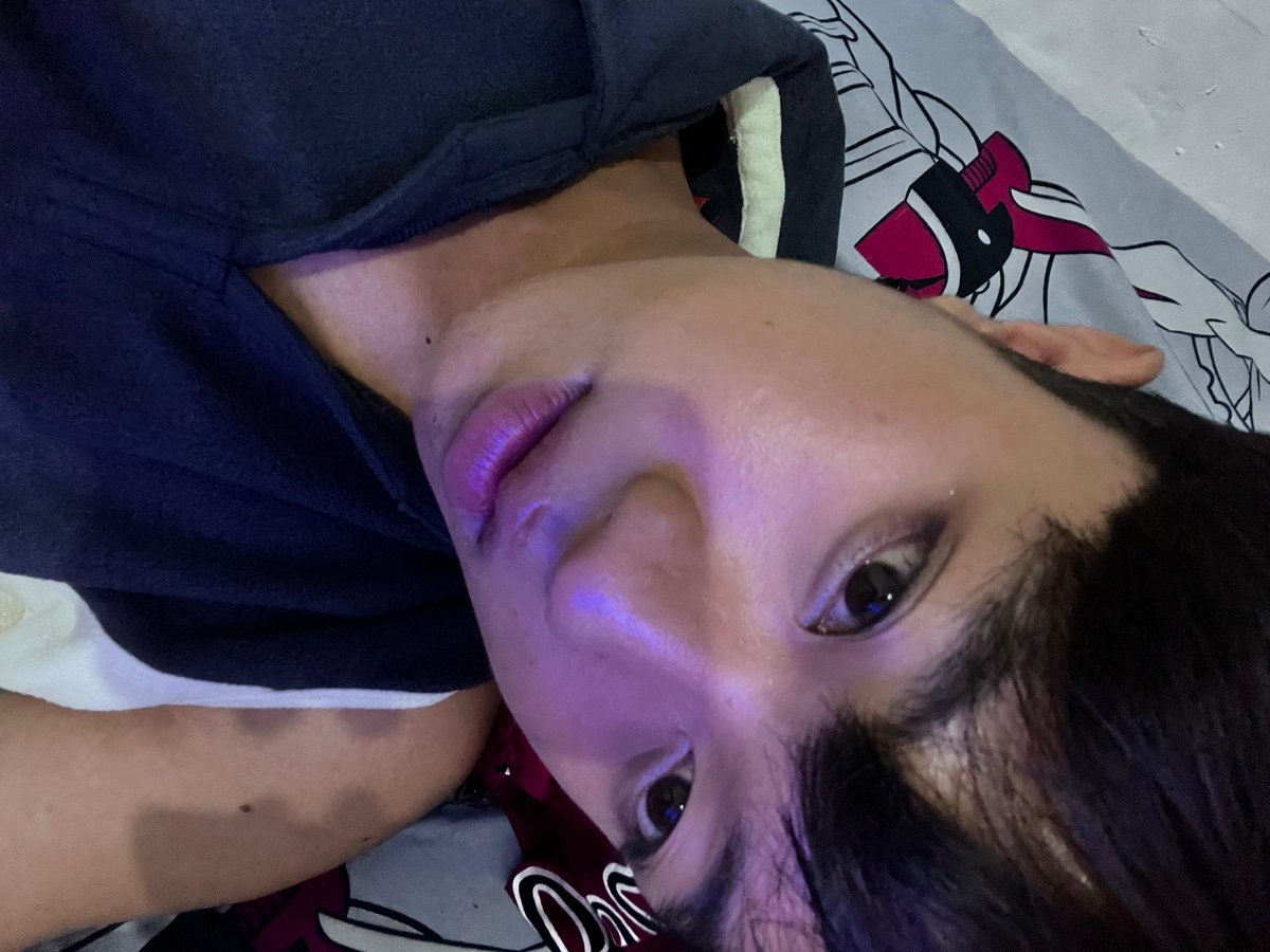 oFluff's tweet photo. [QUEER FRIENDSHIP APPLICATION]

name: xeno
age: 8teen
occupation: stu*dying
zodiac: gemini
height: 163cm aka pocket-sized menace
hobby: singing, dancing, acting (theatre kid with main character delulu)
fun fact: i give npc energy, but like the rare shiny one https://t.co/nsDPfRBYk0