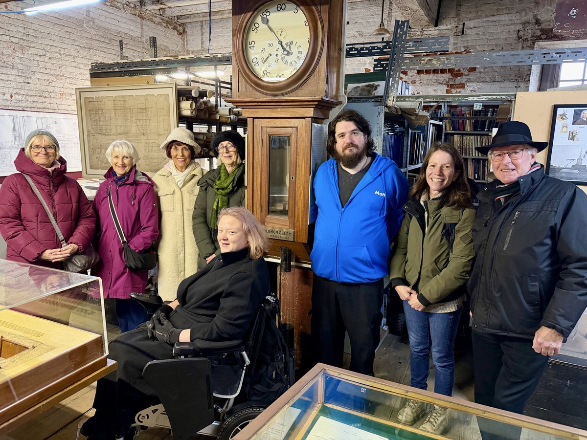 PRDHTgroup's tweet photo. The Groundlings Theatre volunteers visit with Suse Collier. https://t.co/InS02GeENI