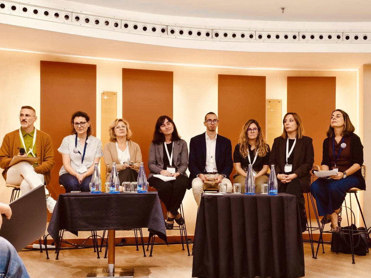 _SESCS_'s tweet photo. Comienza la Mesa 1: “Estandarización Metodológica en RedETS: avances y propuestas en desarrollo”, moderada por Gustavo Mora Navarro (#UETS-Madrid) y Mar Trujillo Martín (SESCS)
#SESCS @SanidadGobCan @sanidadgob #RedETS2025 https://t.co/o35aVu7b2o
