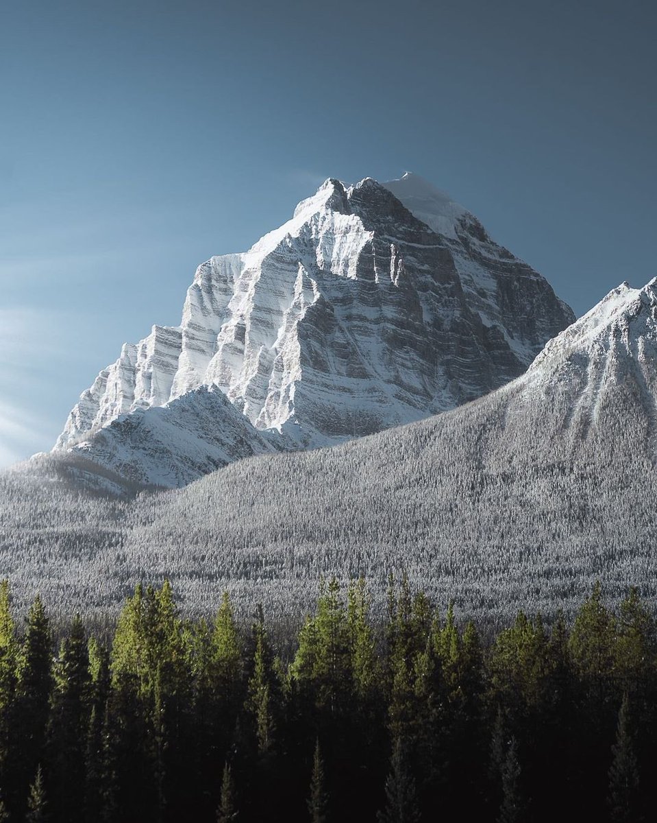 earthcurated's tweet photo. Alberta, Canada 🇨🇦 https://t.co/2Vwvgsrfkb