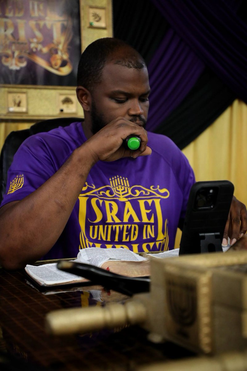 IUICAlaska's tweet image. 🧠🔥 FOCUS ON YOUR MIND MONDAY! 🔥🧠

Another Monday class dropping heavy wisdom! The prophets are sharpening Israel’s mindset and strengthening the spirit through the Word. 📖💪🏽

#IUIC #FocusOnYourMindMonday #StaySharp #RenewYourMind #SpiritualGrowth #IsraelUnitedInChrist