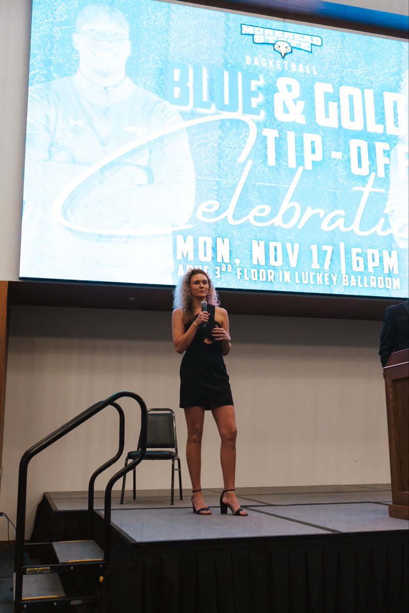 What a night! Grateful for this community and the electric energy at our Blue &amp; Gold Tip-Off Celebration. Ready for a big season, Eagles! 
💙🤙 #SkoEags