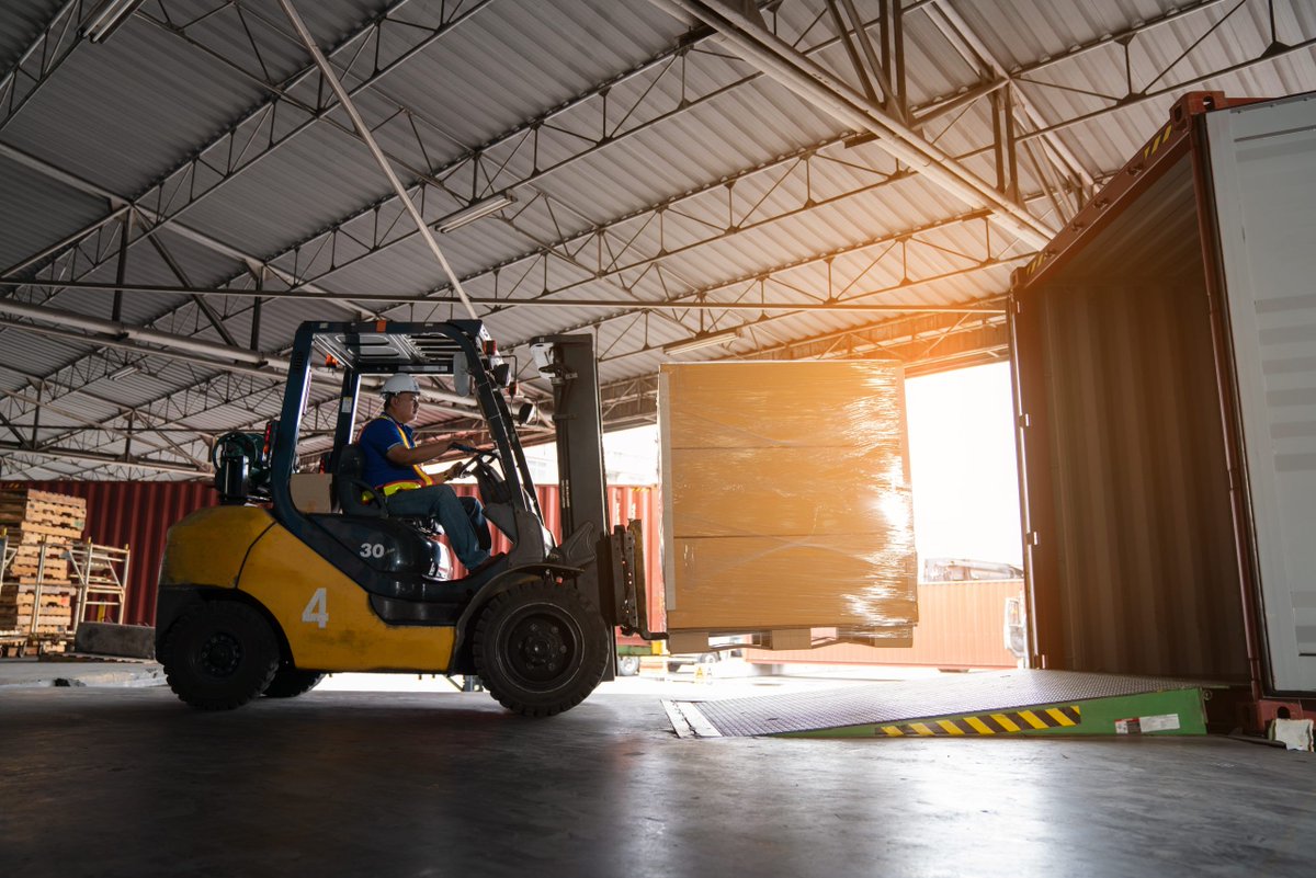 The U.S. Department of Labor uses the Economic Reality Test to determine whether a worker qualifies as an employee or an independent contractor. In the 2nd installment of her blog series, Shatilla Shera Cairns explains the test and how it's used. buff.ly/UgbDVhC