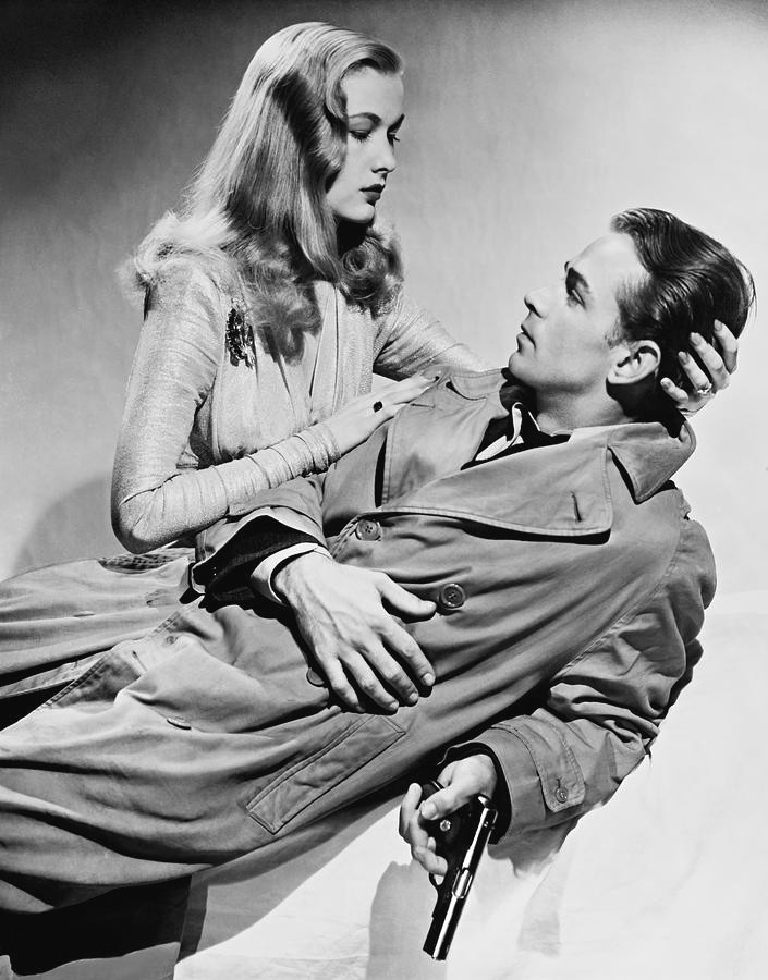 TinseltownTwins's tweet image. Veronica Lake with Alan Ladd in This Gun for Hire (1942). #ClassicGirlOfTheWeek #VeronicaLake