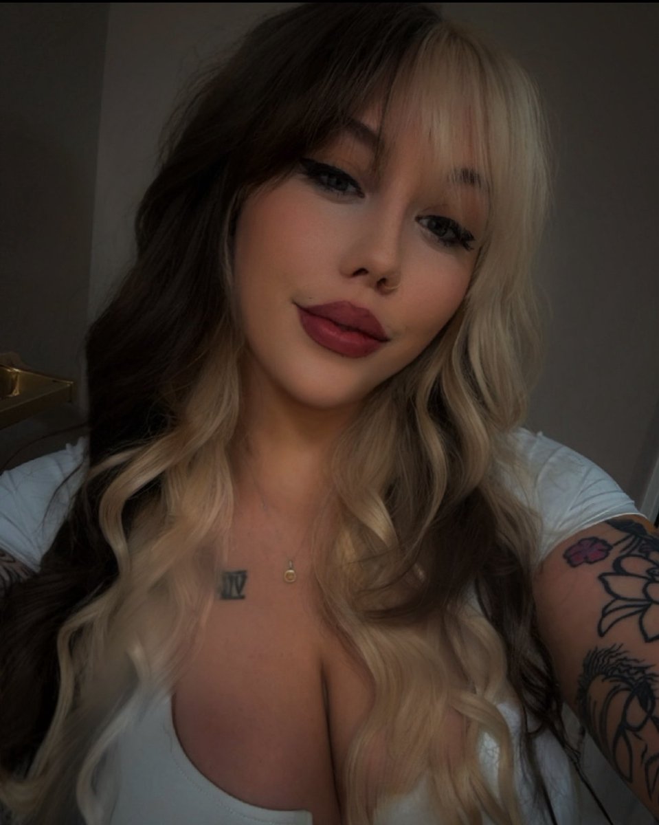 The Jug Queen™️ tweet media