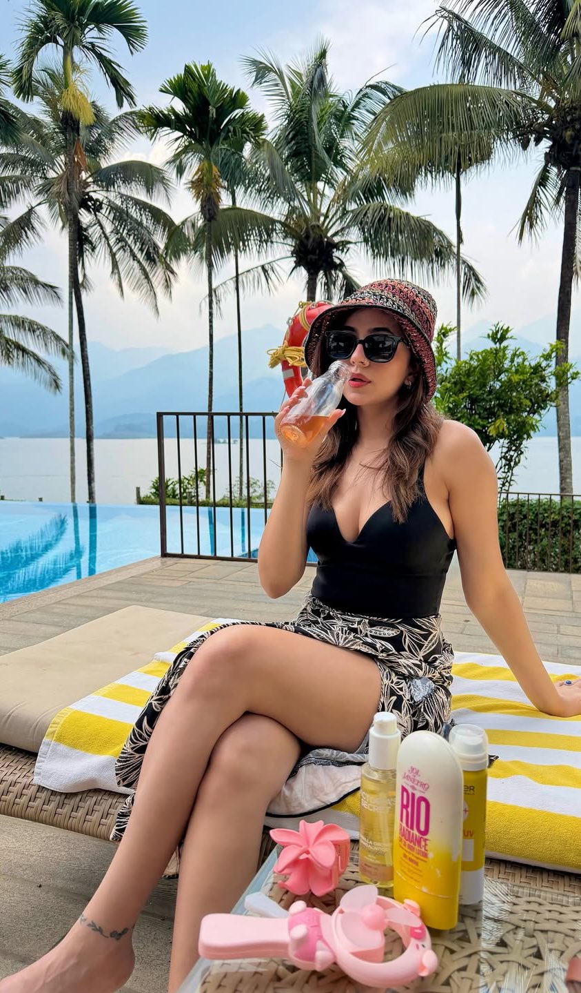 G6DdOueWgAAv-0K?format=jpg&name=large