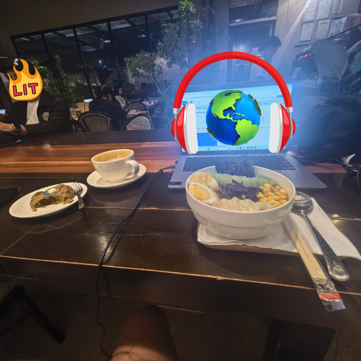 GentleDaddys's tweet photo. My new office is open 24 hours, and serves coffee. I think I'm home. 🥰
#CDO https://t.co/5ynww8lDUS