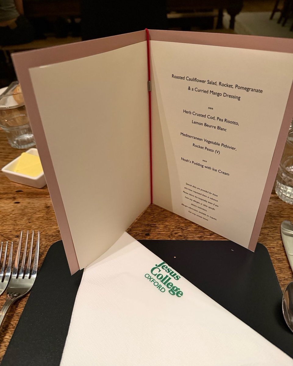 DialogueSociety's tweet photo. Last week, we joined @jesuscollegeoxford’s interfaith dinner and shared Noah’s Pudding — a dessert celebrating unity and diversity.
Grateful for events that bring communities together and promote social cohesion.
#Interfaith #Oxford #DialogueSociety #NoahsPudding #Diversity #CommunityCohesion