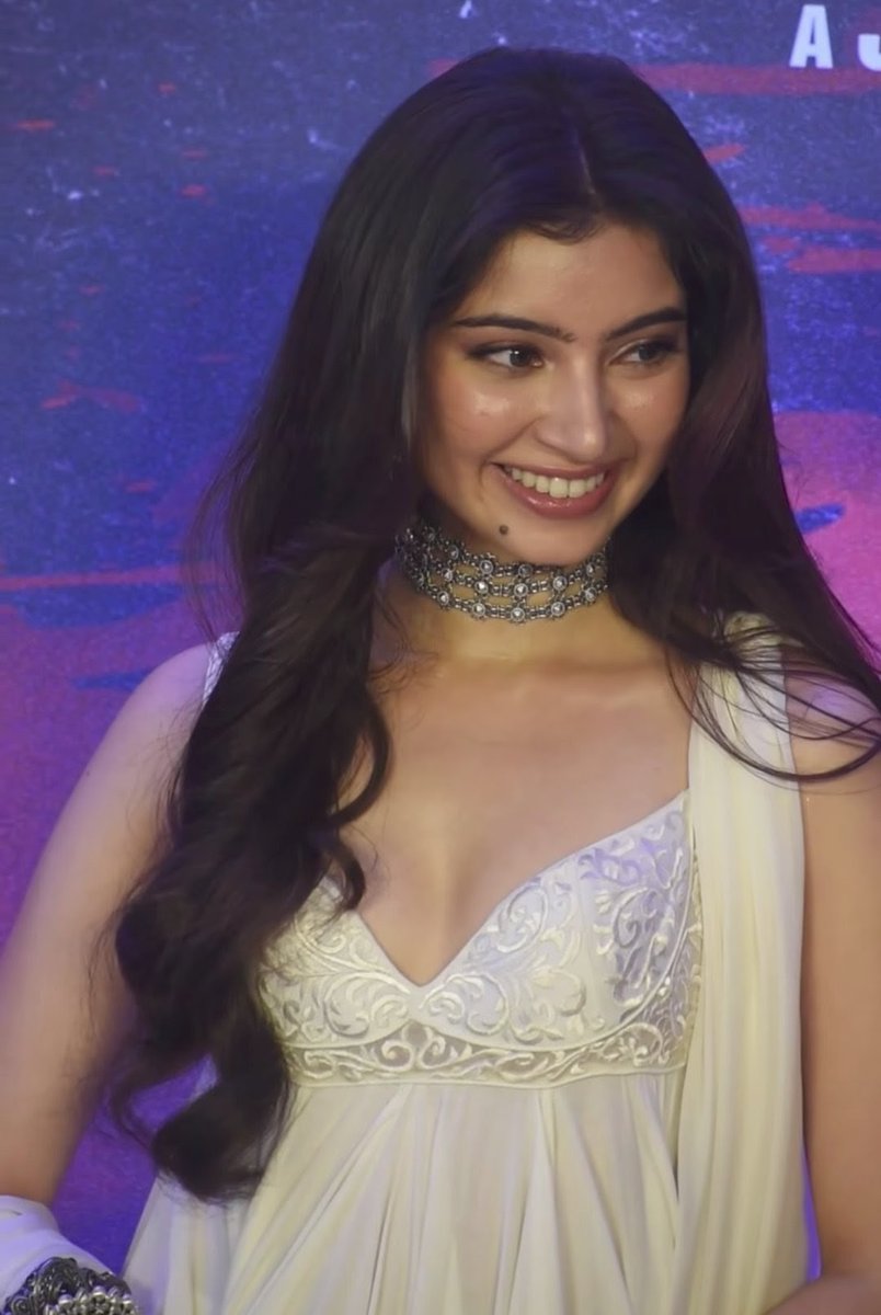 TopActressEver's tweet image. #actress #SaraArjun