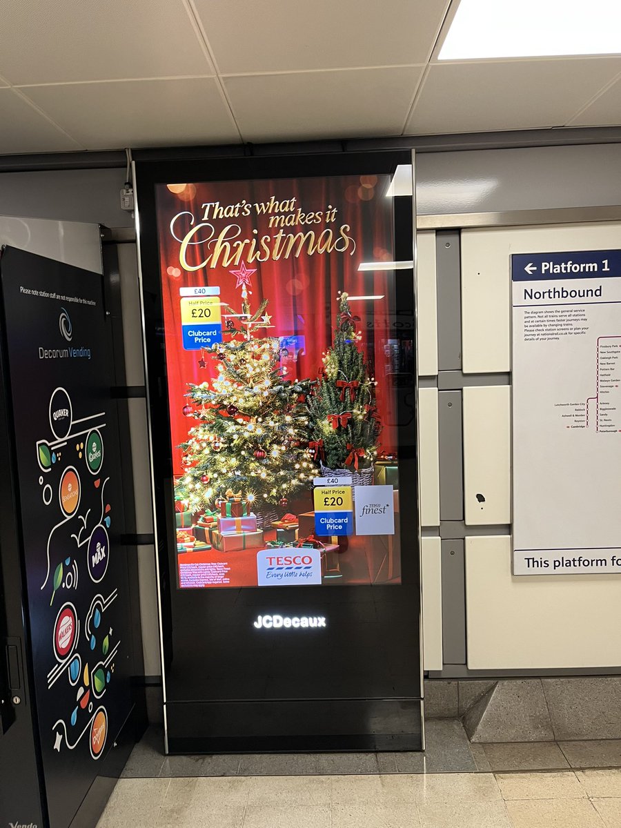 .<a href="/Councillorsuzie/">Susan Hall AM</a>, I’ve just walked 100 yards in London and come across wall-to-wall Christmas tat. It’s November 18 FFS. I know you don’t visit London much so you might not know about it. Can you pass a law to hold off until December, they’ll be decorating the Easter eggs next.