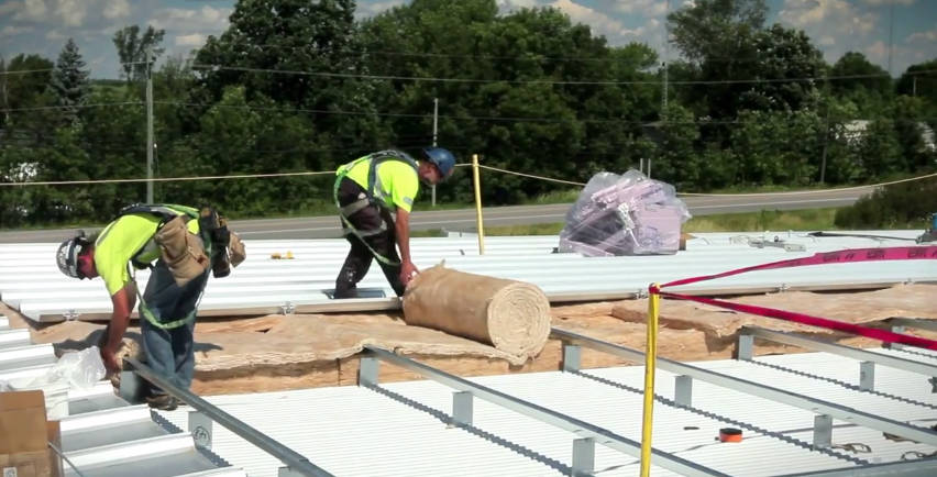 BelConBuilds's tweet image. Need a roofing solution that blends style with performance? Butler's ThermaLiner™ Insulation System offers a sleek finish for metal roofs, top thermal performance, noise reduction, and no more condensation issues! #RoofingSolutions #ThermalEfficiency bit.ly/3BRXAtd