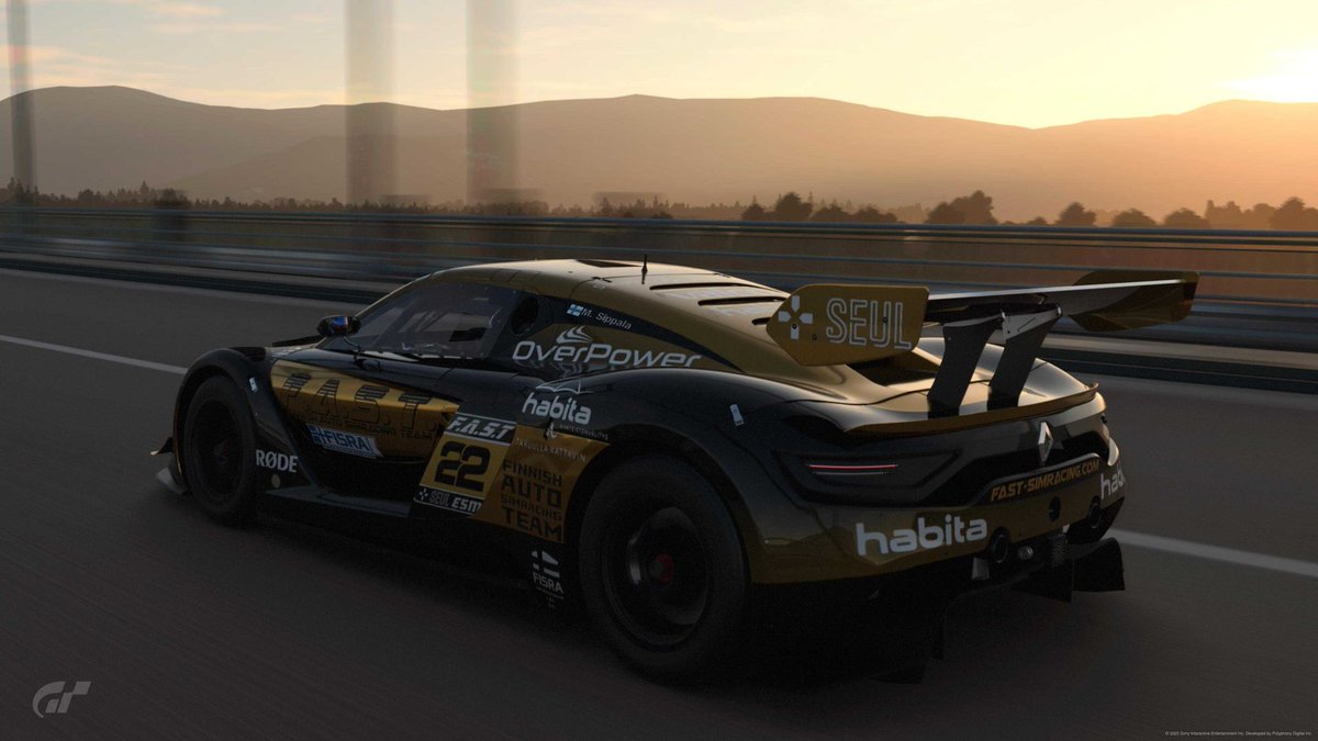 Gran Turismo 7 Suomen Mestaruus 2025 runkosarjan voittajan Miro Sippalan haastattelun voit lukea täältä: facebook.com/FinnishAutoSim…

Nähdään finaalin parissa!

Gran Turismon Suomen Mestaruus Sarjassa mukana: <a href="/simracingfi/">FiSRA</a> HabitaLKV OverPower <a href="/SEULry/">SEUL</a> <a href="/valco_fi/">Valco (very much official)</a>