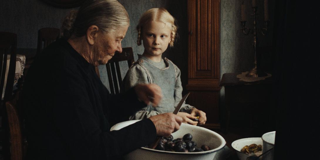 🎥🏆Hoy salieron las nominaciones de la <a href="/EuroFilmAcademy/">European Film Academy</a> y las películas favoritas, son las premiadas en el pasado <a href="/Festival_Cannes/">Festival de Cannes</a>: "Sentimental Value" de Joachim Trier, "Sirāt" de Óliver Laxe, "It Was Just an Accident" de Jafar Panahi y "Sound of Falling" de Mascha Schilinski.