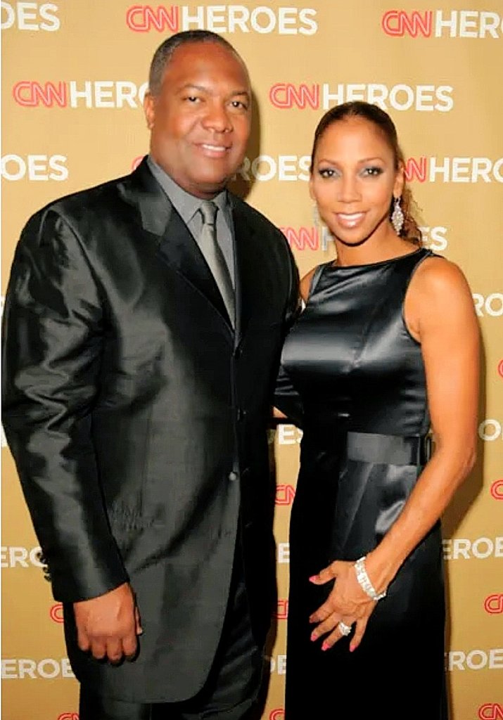 We want to thank former #NFL star quarterback <a href="/RodneyPeete9/">Rodney Peete</a> and his wife, the very talented actress @HollyRPeete, for taking the time to speak with us during today’s Press Junket. This very special episode will premiere tomorrow on The Forum Celebrity Podcast. @RealJamesPat