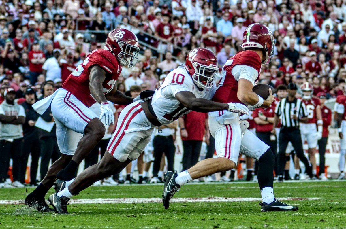 CarsonDField's tweet image. Oklahoma HC Brent Venables on Kip Lewis’ energy:

“He’s been outstanding. It’s infectious, his passion, his energy.”

#Sooners