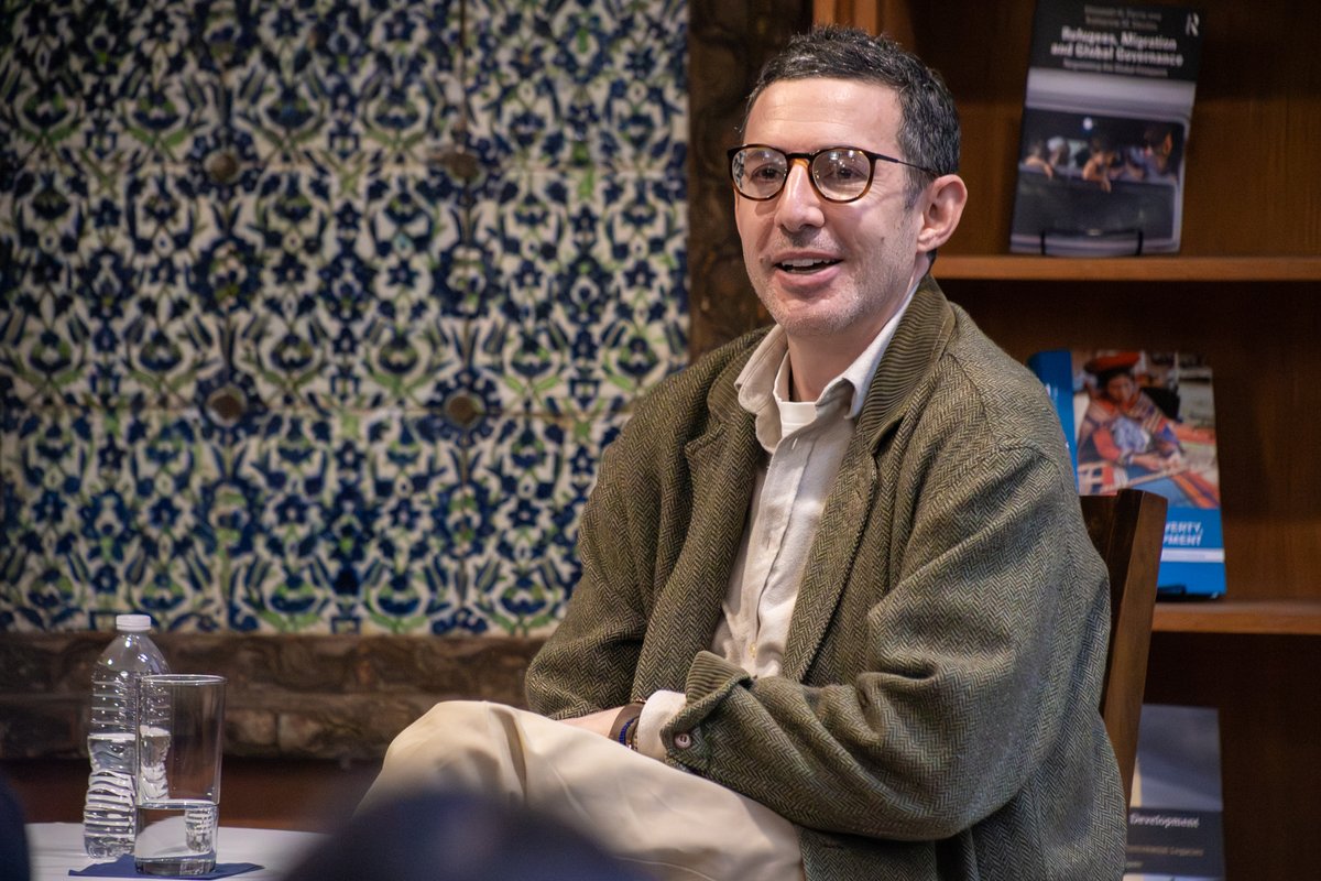 georgetownsfs's tweet image. Yesterday, SFS welcomed @yaffaesque (SFS’03, @GUAlumni), contributing writer for @NewYorker, for a Coffee Chat with Dean @joelhellman_SFS. Yaffa discussed what it means to be a modern journalist, the state of reporting in Russia &amp;amp; Putin’s management of the invasion of Ukraine.