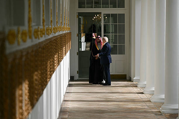 #محمد_بن_سلمان_في_واشنطن
#MBSINUSA
زيارة سياسية من العيار الثقيل.. ملفات اقتصادية وأمنية تُعاد صياغتها بوجود سموه في واشنطن، والكل يترقب نتائجها 🇸🇦💚