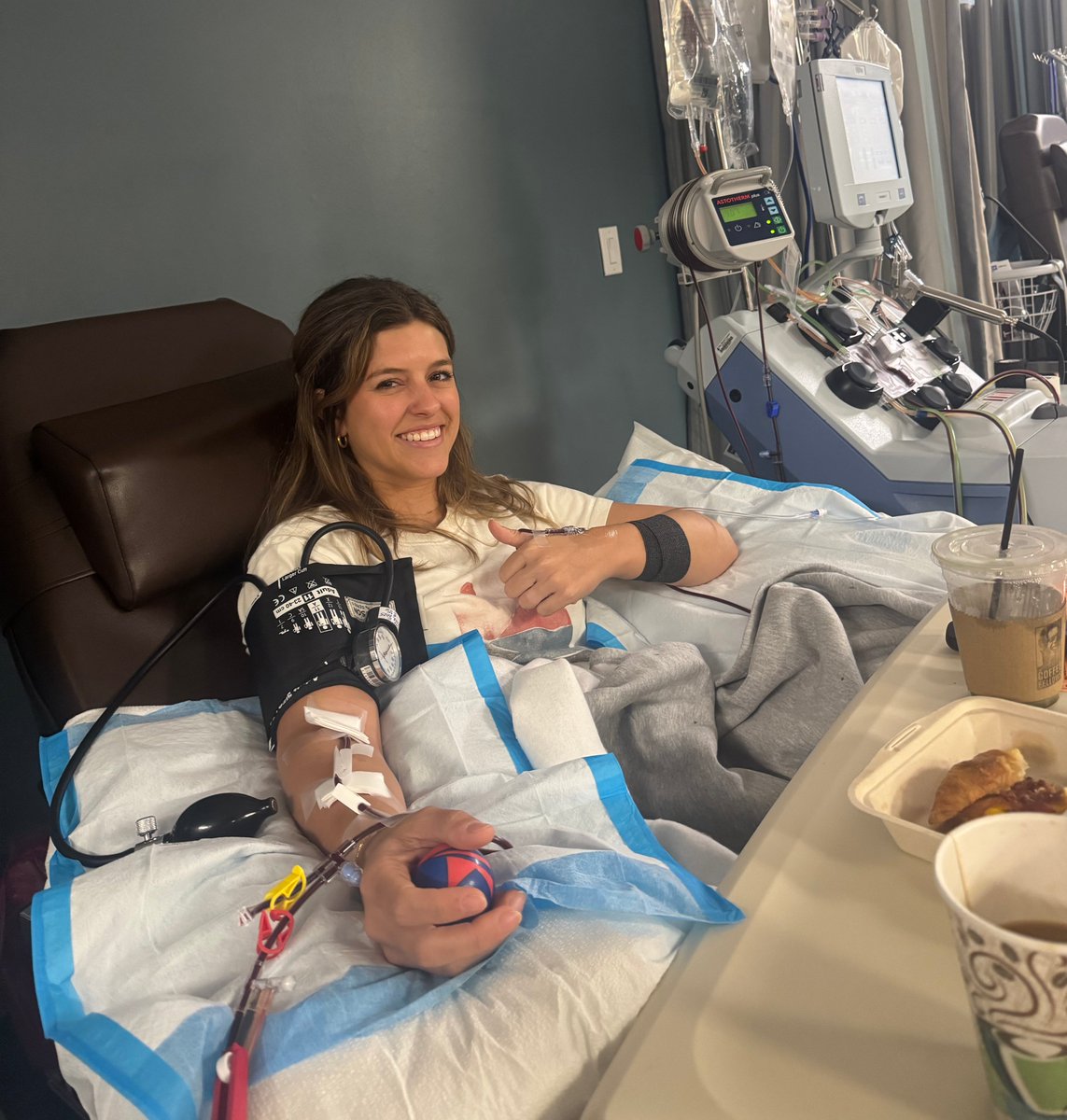 SECShorts's tweet image. We want to take a moment to celebrate our very own Chelsi Davis. Two months ago, she was notified that she was a bone marrow match for a patient in the United States fighting Acute Myeloid Leukemia. Chelsi has been on the NMDP (formerly Be The Match) registry since 2017, when she…