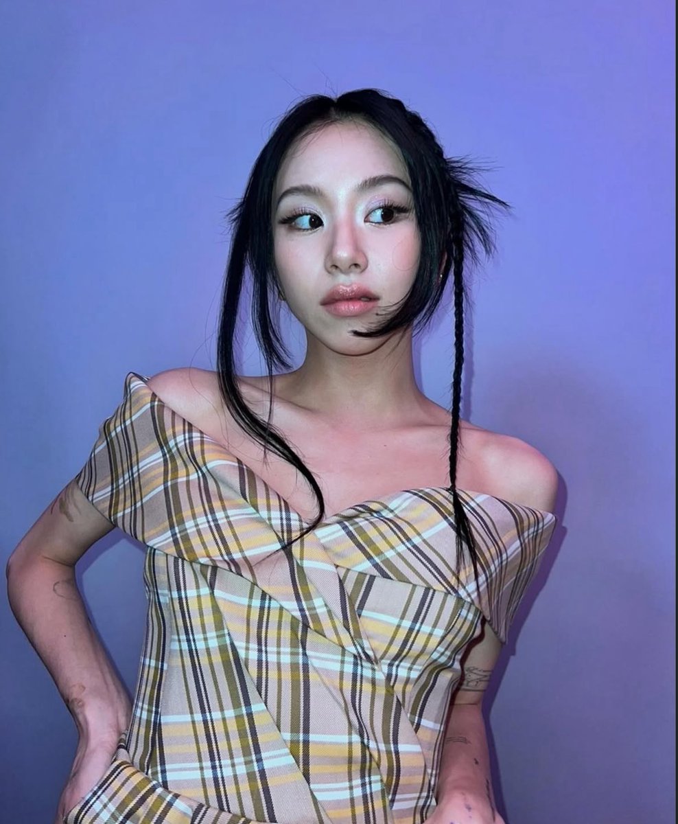 chaeyoung pics tweet media
