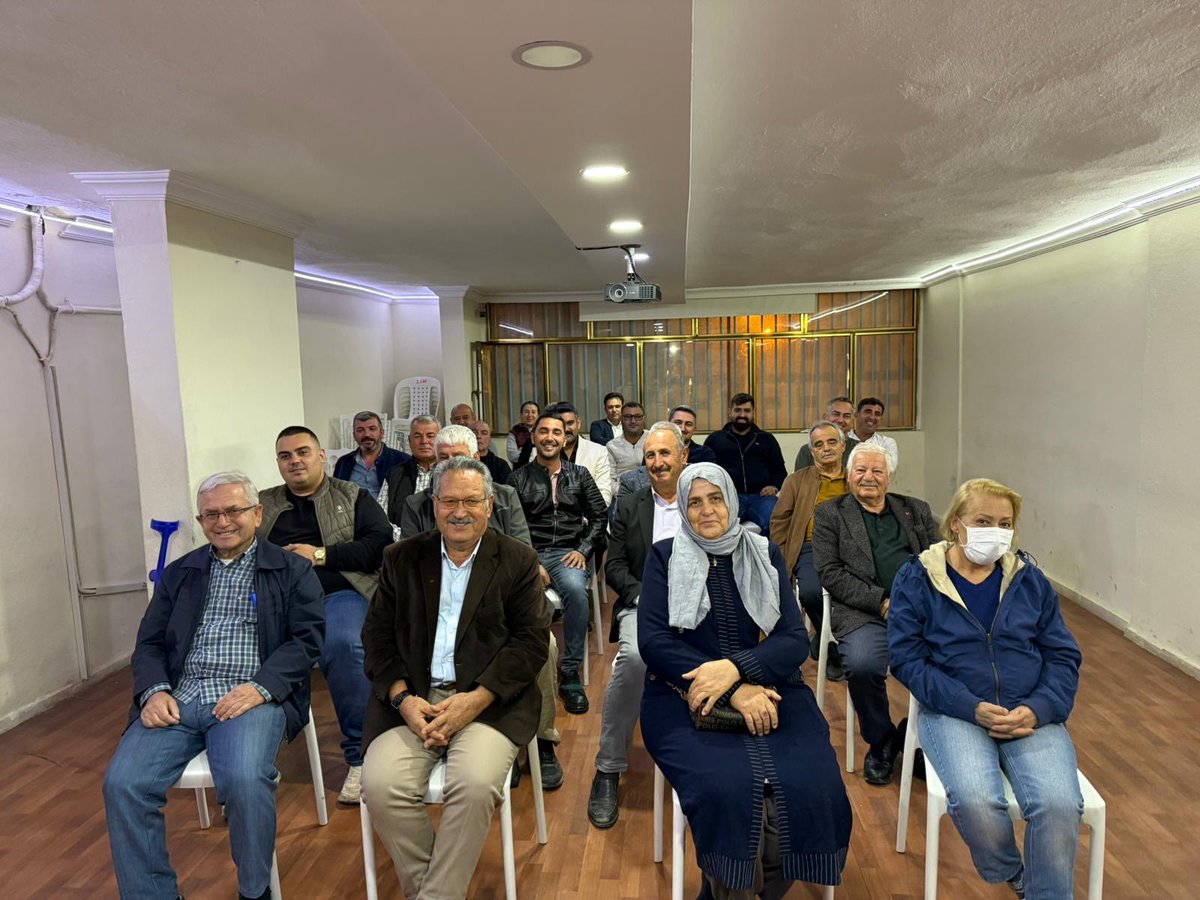 Haftalık Olağan Yönetim Kurulu Toplantımızı İlçe Siyasi ve Hukuki İşler Başkanımız Sn.Hatice Gökçen Serin Başkanlığında Gerçekleştirdik.