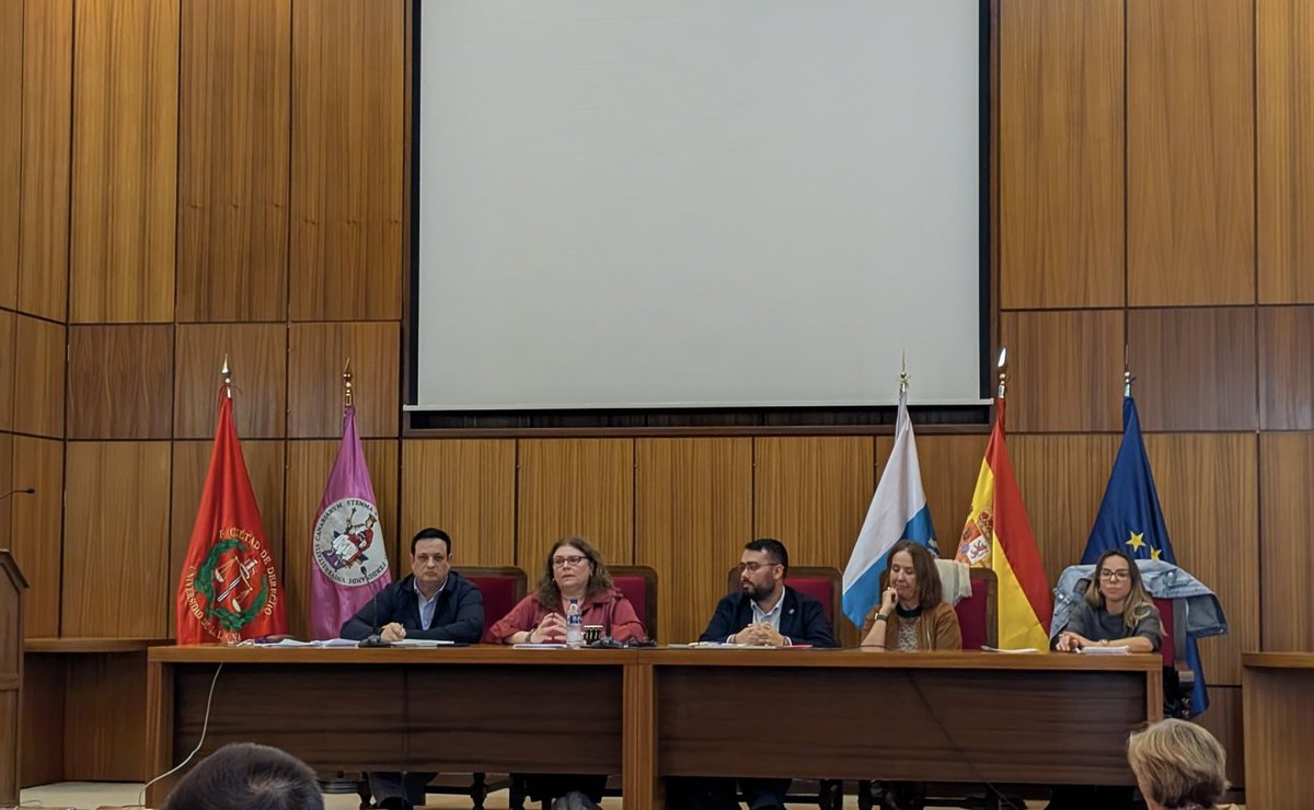 derechoull's tweet image. 🏛️ Hoy celebramos sesión ordinaria de la Junta de Facultad: el equipo decanal informó sobre su gestión, se aprobó la continuidad del Proyecto INFORMA: orientación jurídica solidaria y se renovaron algunas comisiones dependientes de la Junta.

¡Seguimos trabajando! ⚖️👏🏽