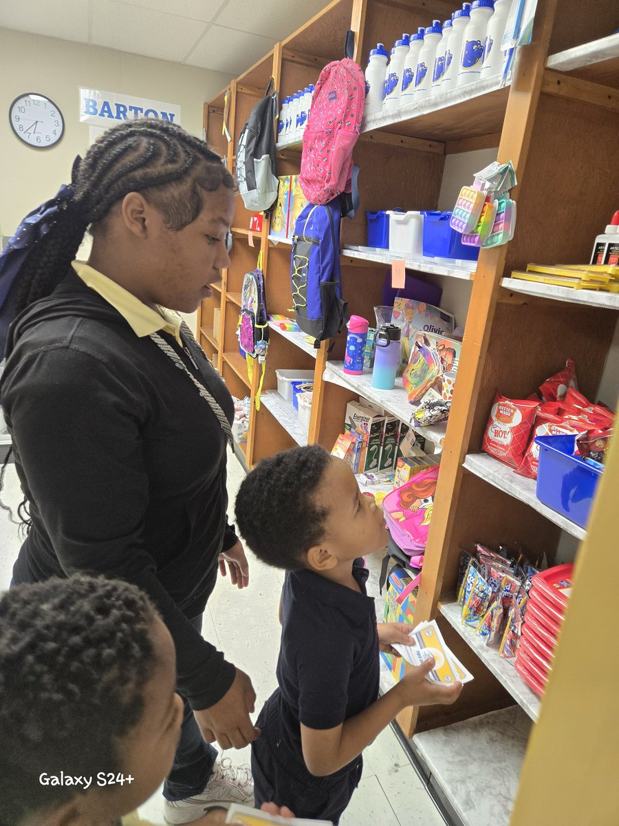 BartonDPSCD's tweet image. The Barton Store is Open for Business Today! View the Smiles on our Barton Bears.
We had some Students who earned a considerable amount of Barton/ PBIS Bucks for Great Attendance !
#attendancematters 
#DPSCD
