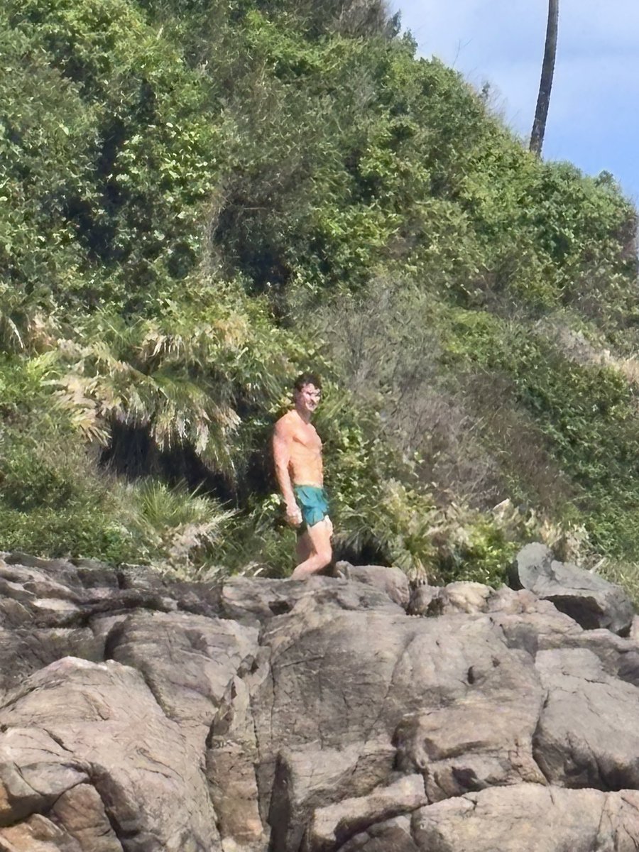 shawnpbrasil's tweet image. Shawn Mendes hoje em Salvador 🇧🇷🫶🏻