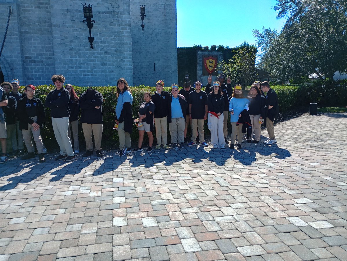 After diving deep into the Medieval Period, our New Port Richey students experienced history firsthand with a Medieval-style feast and an afternoon of thrilling entertainment—jousting tournaments, lively games, and breathtaking falconry demonstrations <a href="/MedievalTimesFL/">Medieval Times FL</a> #PepinPride