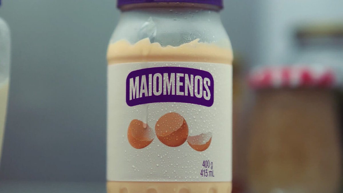 brains9's tweet photo. Heinz chama outras maioneses de “Maiomenos” em campanha que cutuca concorrentes esquecidas na geladeira https://t.co/AEKg5q7iTI #Heinz #Maionese #CampanhaPublicitária #MarketingCriativo https://t.co/wrQh7SdSPY