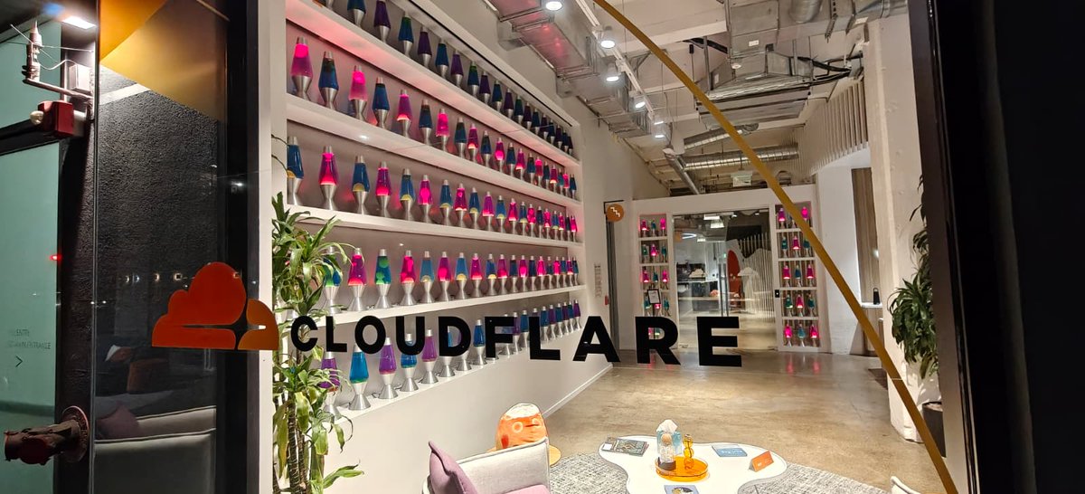 AbdouSairi's tweet image. Half the internet went dark because one of @Cloudflare’s security config files got so bloated it jammed the door and blocked (almost) everyone - including itself.

Peak #DevOps chaos! The thing meant to protect the web sat on it.

#CloudMisconfig #InternalServerError #Error500