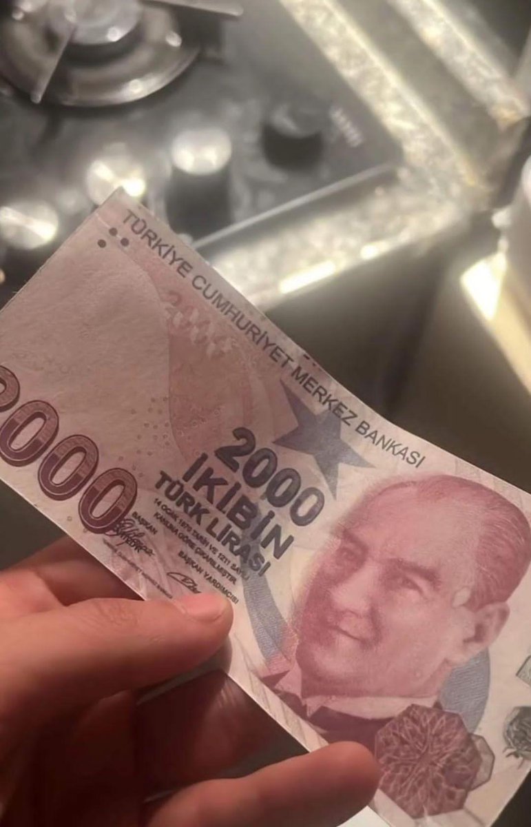 Atm'den para çektim bunu verdi yeni mi çıktı bu para ?