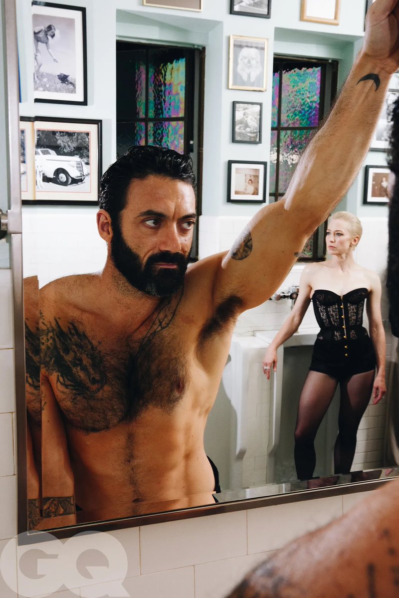 FilmUpdates's tweet image. Morgan Spector and Carrie Coon photographed by Tyrell Hampton for GQ’s Men of the Year Issue 

(Source: gq.com/story/the-gild…)