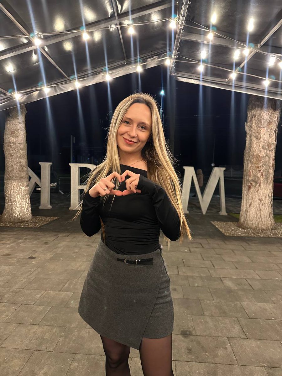 0xSofiya's tweet image. Billions for human.

Billions for AI agents.

I love @billions_ntwk 💙