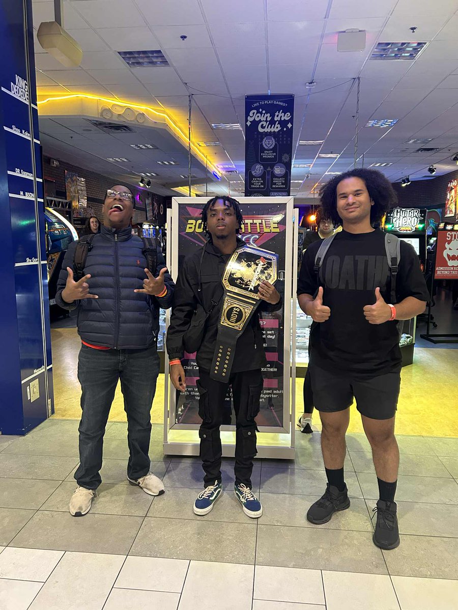 IndianaFGC's tweet image. Tekken 8:
🥇@SoulDemonXL 
🥈OTF | KevoT_T_T
🥉OTF | best milk ever