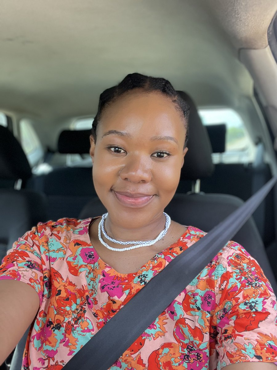 Finding myself again🌻 

#skin #growth #freedom #selflove #selfcare