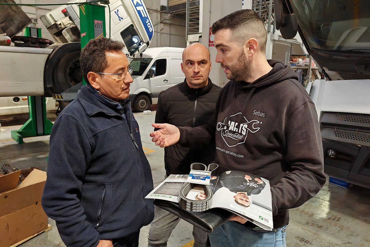 dieseltechnic's tweet image. 🔧 Conectando con los expertos: los Parts Specialists de Diesel Technic recorren el sur de Europa 🌍
¿Te gustaría recibir una visita? Solo tienes que contactar con tu distribuidor habitual para que la coordine con nosotros. 🚚✨
parts-specialists.com/es/news-detail…